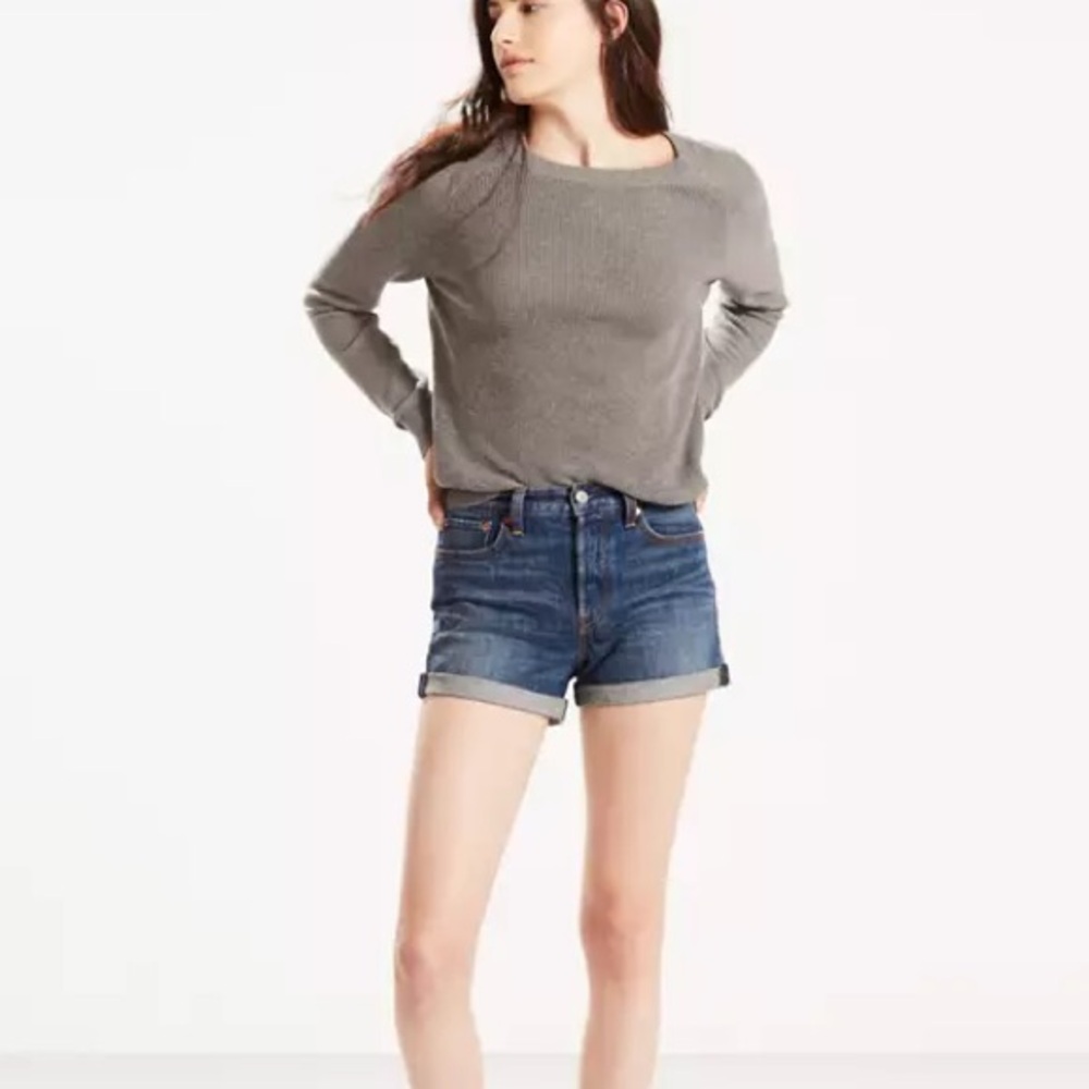 Levi’s High Rise Wedgie Fit White Oak Cone Denim Cuffed Jean Shorts Blue sz 27